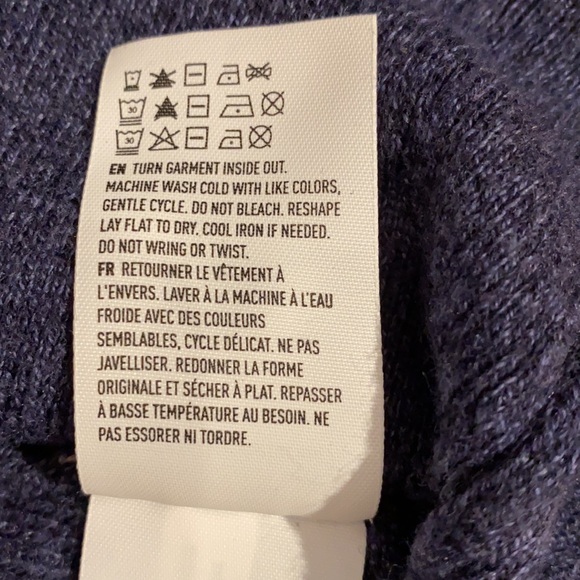 American Eagle navy blue crochet knit sweater size S - Picture 11 of 12